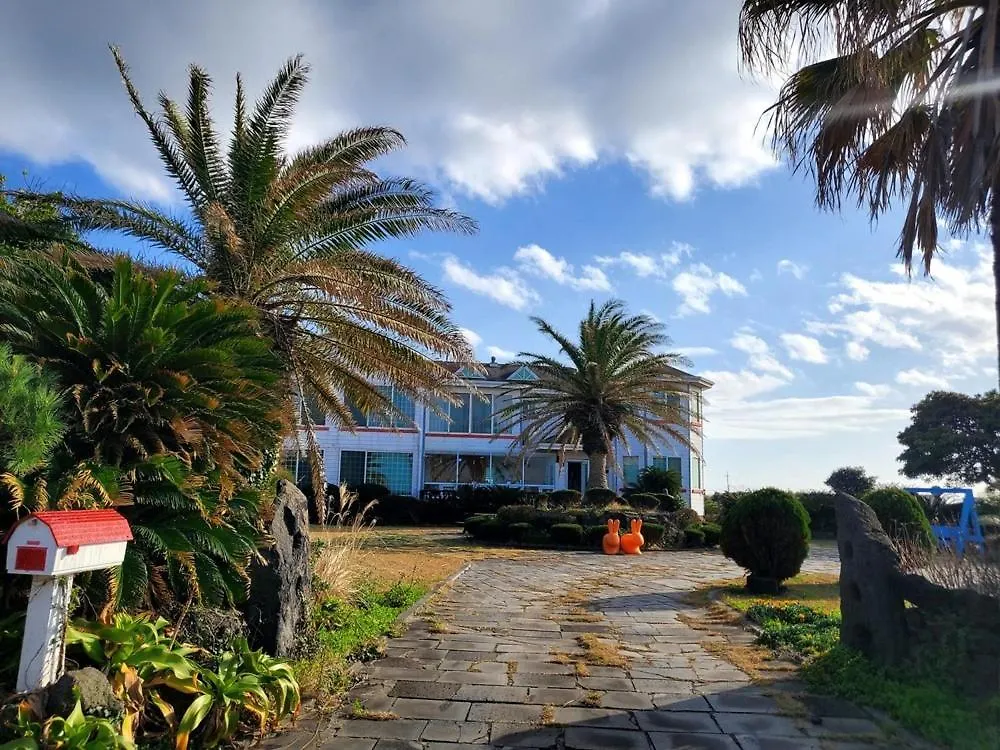 Jeju Ddoolle Pension South Korea